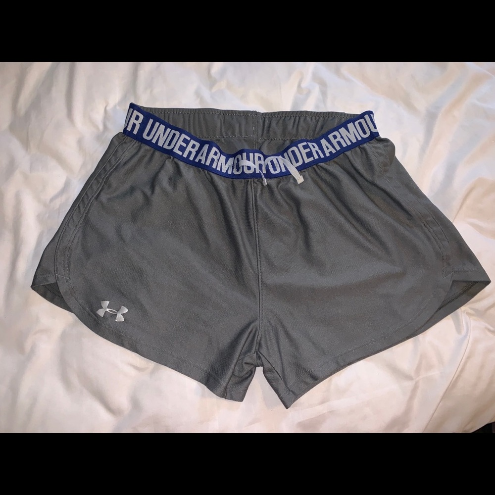 Under armour shorts grey